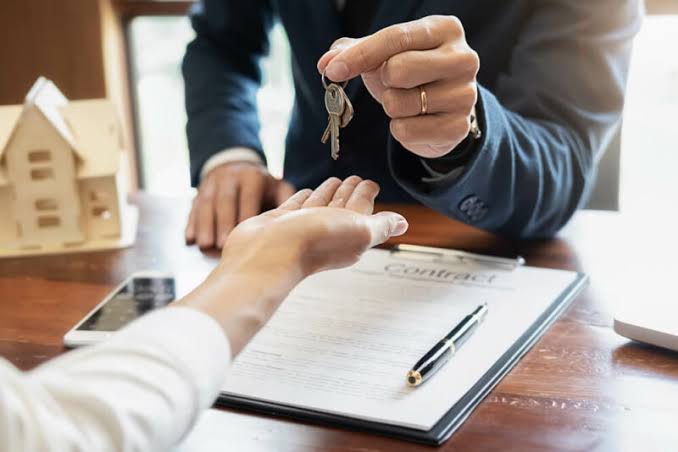 مقال: تسجيل الشقق السكنية والعقارات في الشهر العقاري وفقًا للقانون المصري